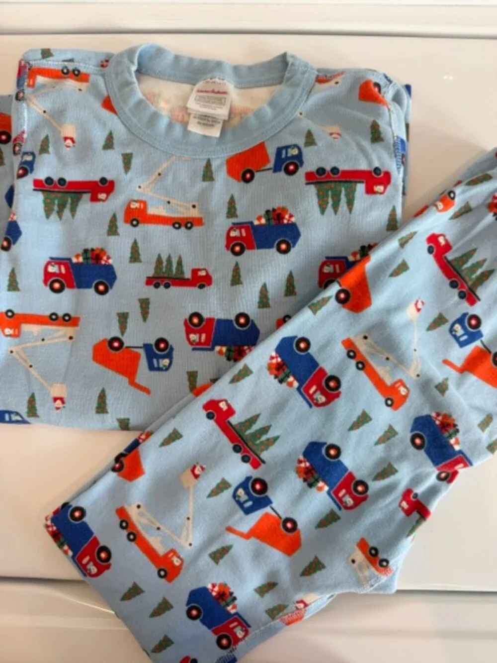 Hanna Andersson Boys Size 12 100% Organic Cotton Christmas Truck Pajama Set